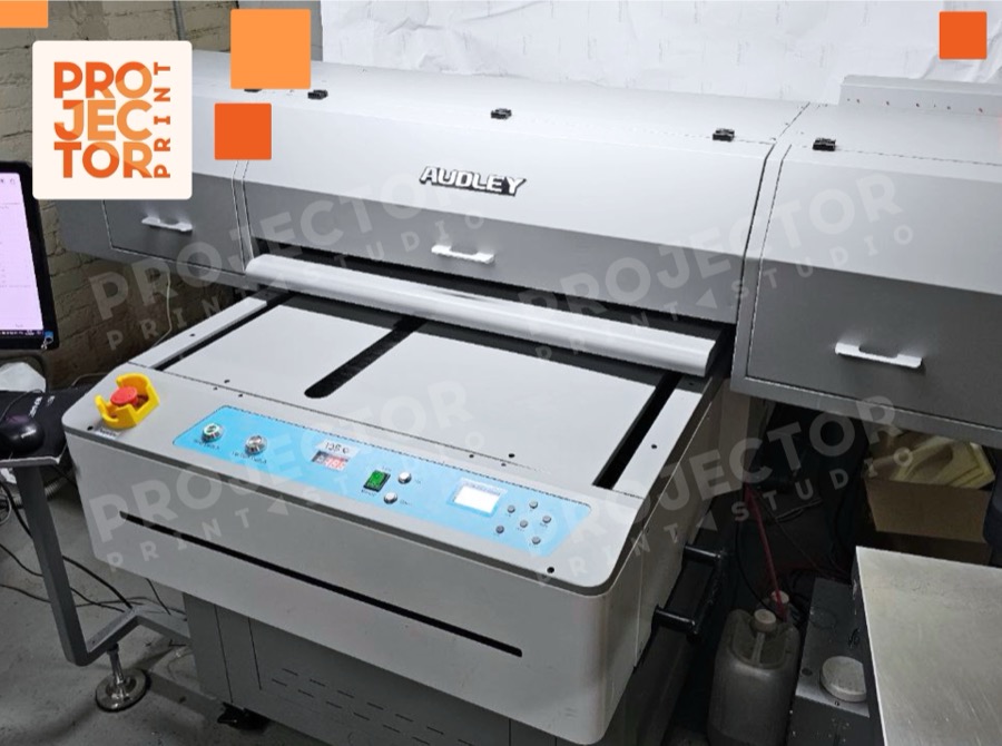 Audley UV 9060