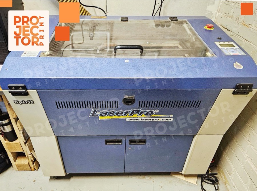Лазерный гравер GCC LaserPro Spirit