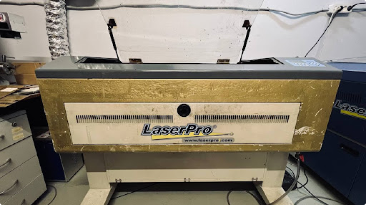 Лазерный гравер LaserPro